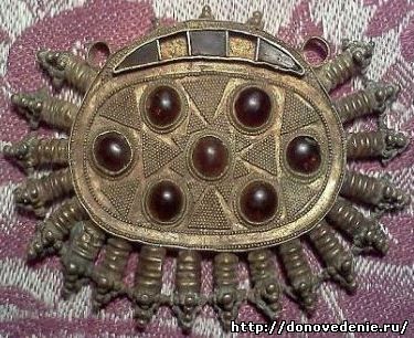 Украшение колт гунны